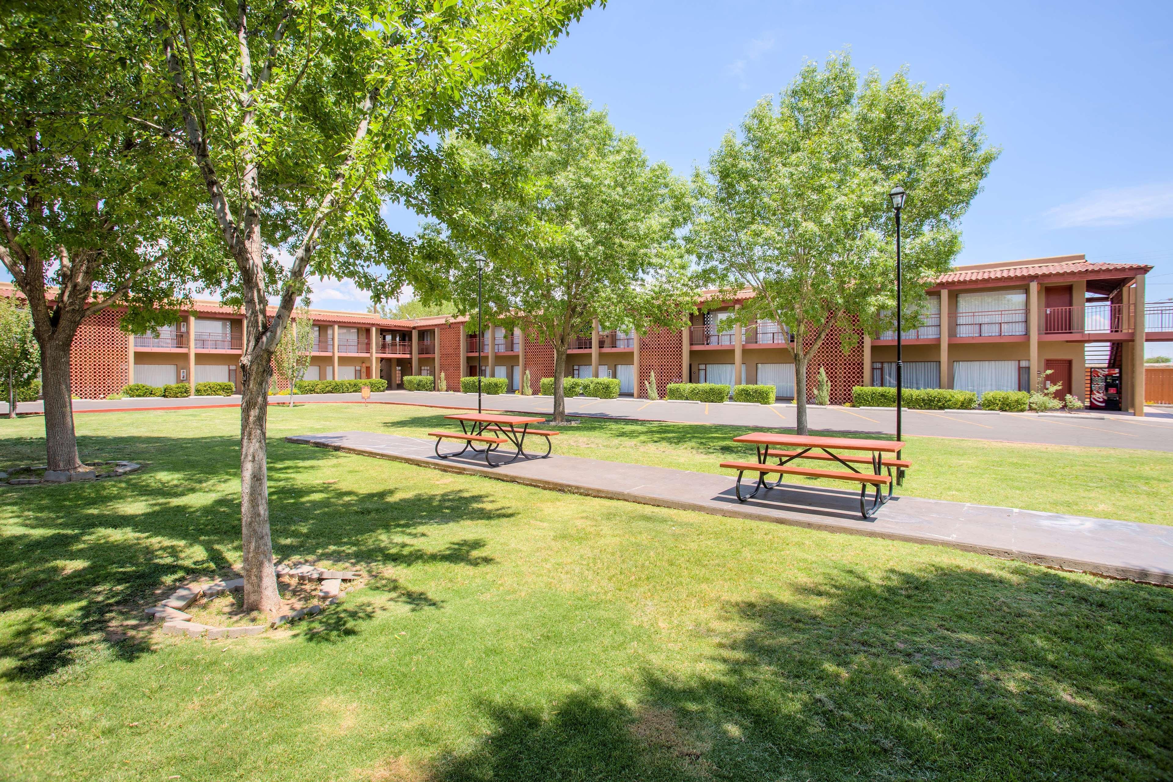 Western Mission Hotel