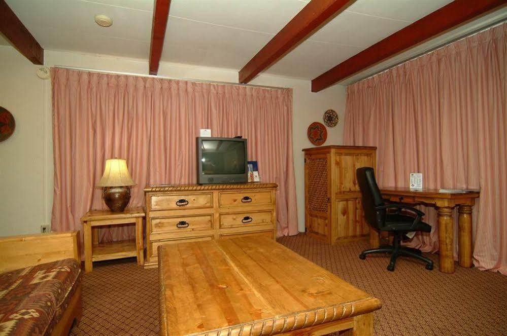 Hotel Western Mission 3*