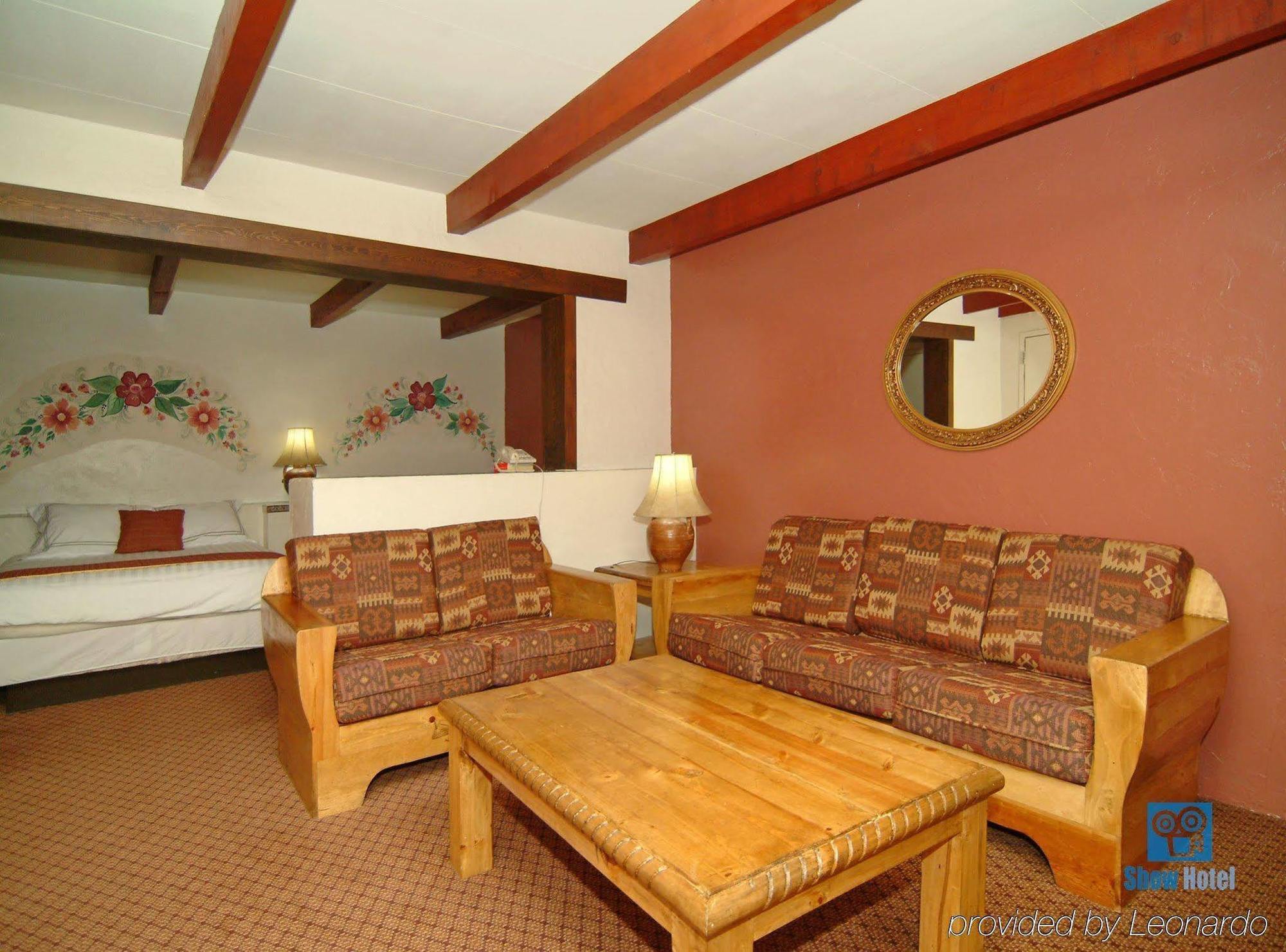 Western Mission 3* Las Cruces